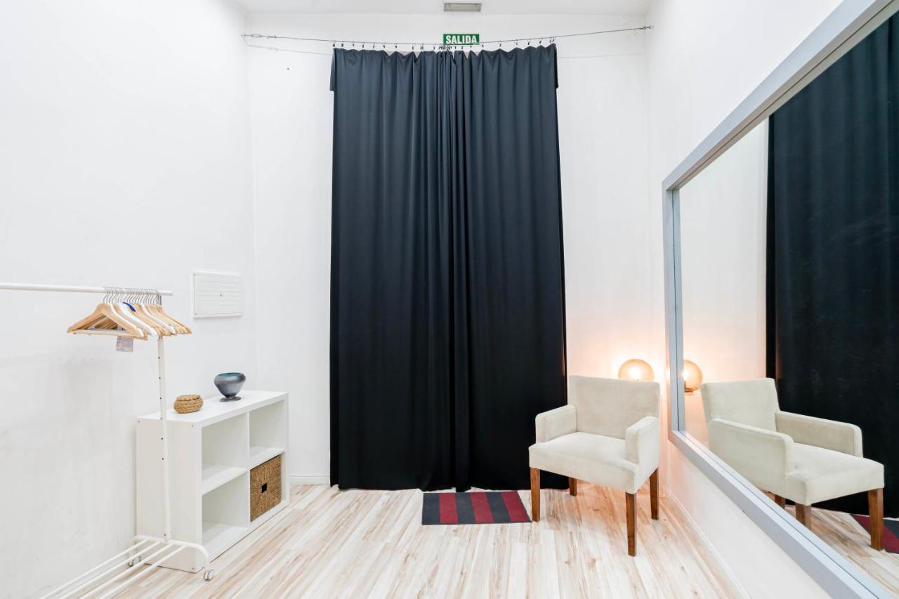 For You Rentals Teatro Real Plaza Apartment Temporal Saint Martin Madrid Tru5 Exterior photo